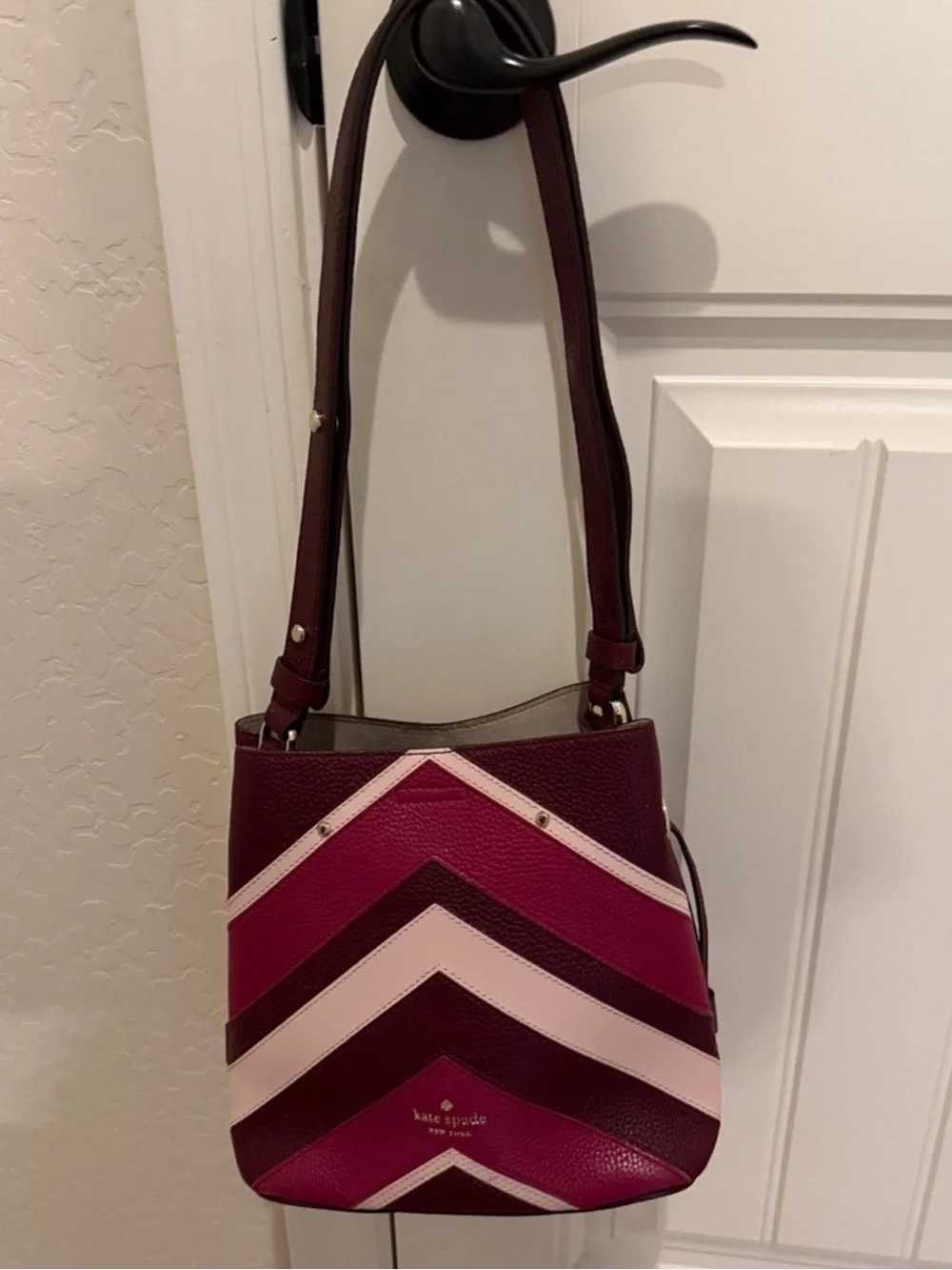 Kate Spade Marti Chevron Small Bucket Tote in Pink Multi (673) WKRU7065